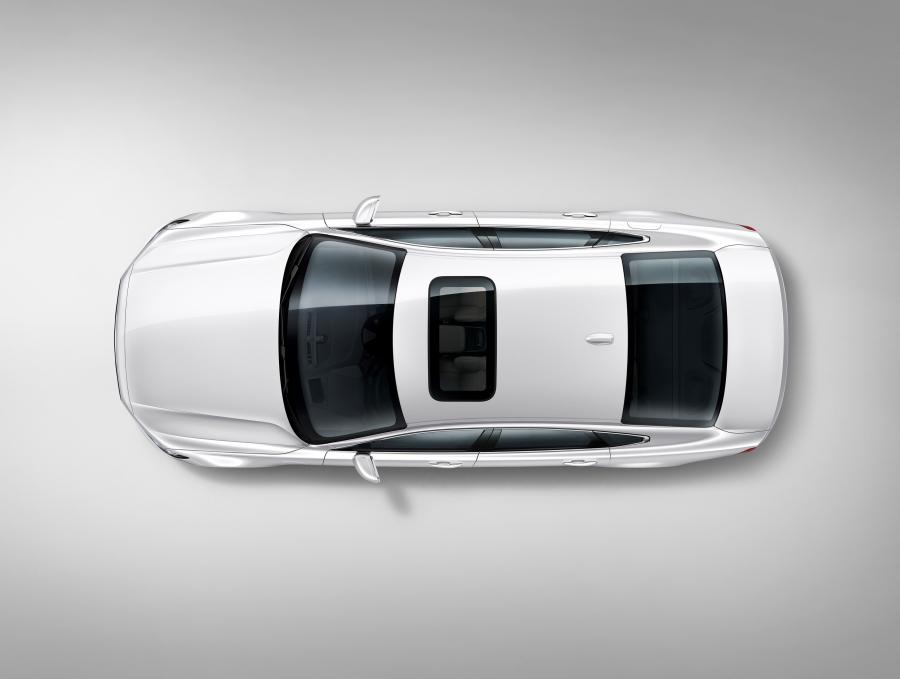  Volvo S90 T8 Inscription 2016 года  (WW) (фото 6 из 8)